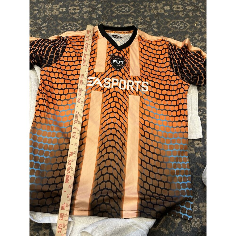 Soccer World Cup EA Sports FIFA 22 Team FUT 22 Shirt NwOT Size XL